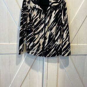Chico's Black and Cream Patterned Bomber Jacket